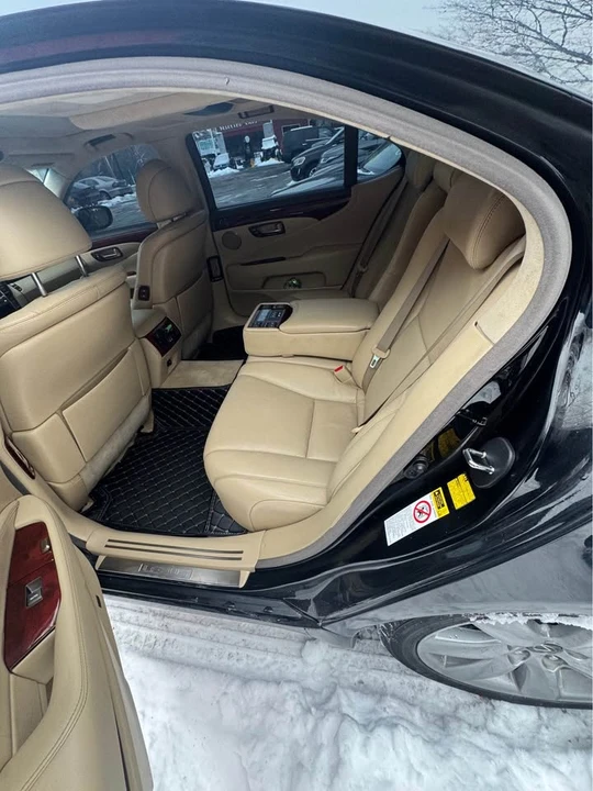 2008 Lexus LS 4th Gen - Image 18 of 20