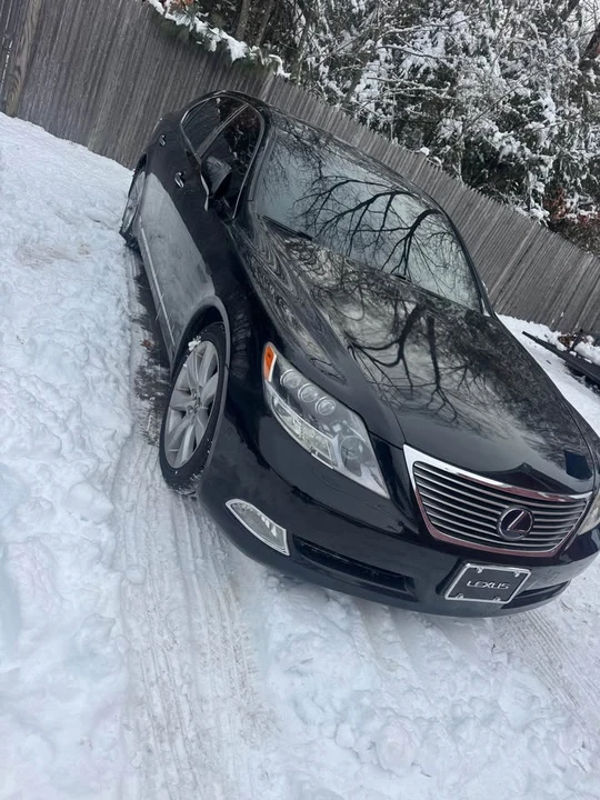 2008 Lexus LS 4th Gen - Image 4 of 20