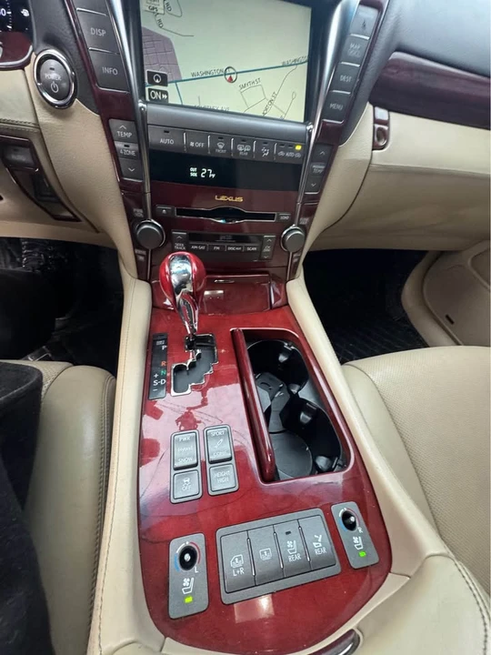 2008 Lexus LS 4th Gen - Image 8 of 20