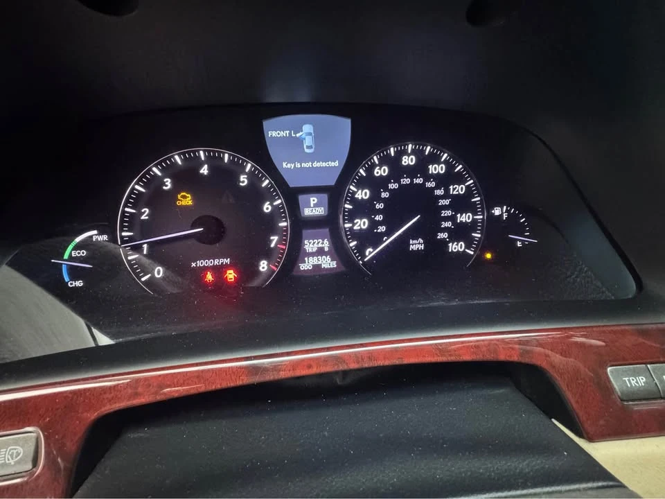 2008 Lexus LS 4th Gen - Image 11 of 20