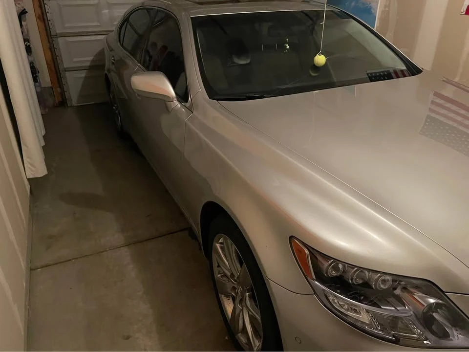 2008 Lexus LS 4th Gen - Image 5 of 17