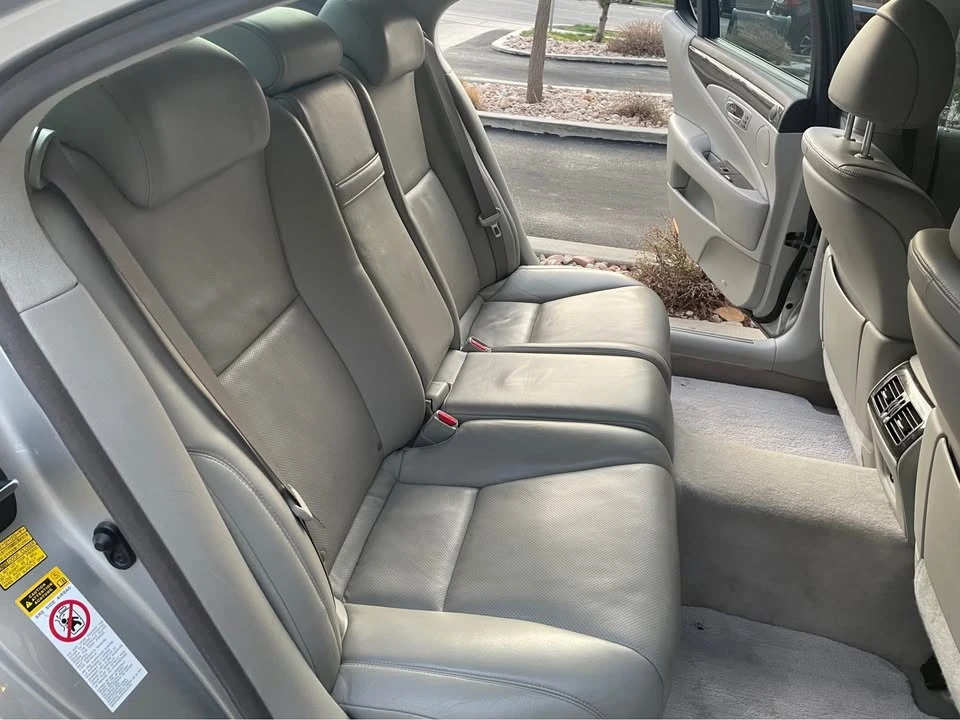 2008 Lexus LS 4th Gen - Image 13 of 17
