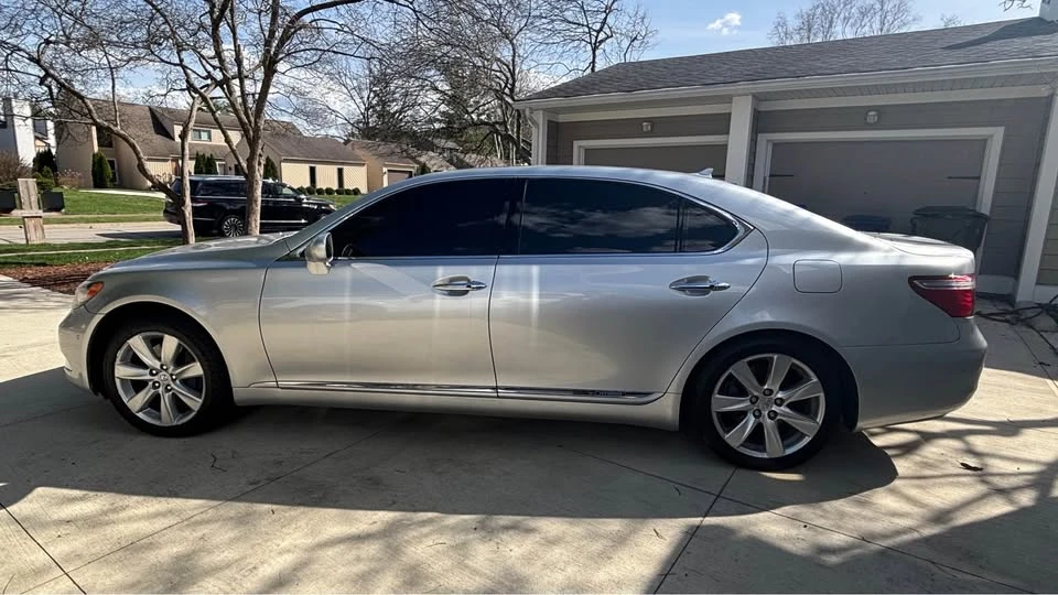 2008 Lexus LS 4th Gen - Image 3 of 20