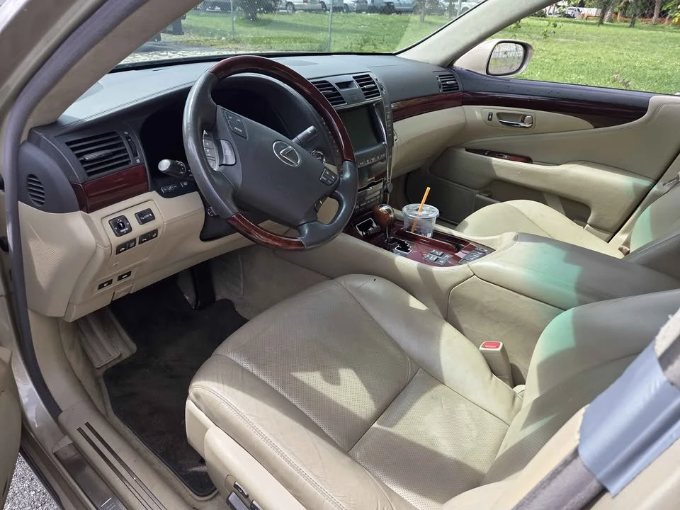 2008 Lexus LS 4th Gen - Image 6 of 9