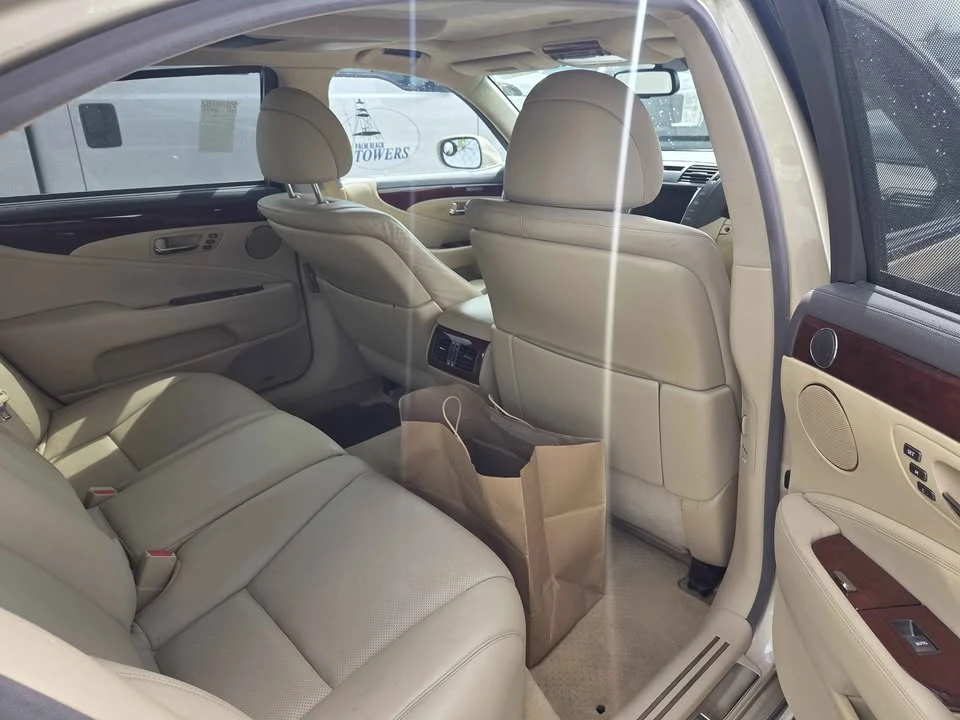 2008 Lexus LS 4th Gen - Image 9 of 9