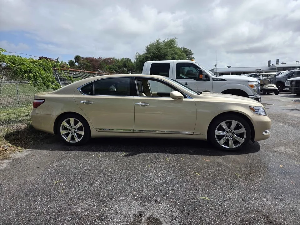 2008 Lexus LS 4th Gen - Image 3 of 9