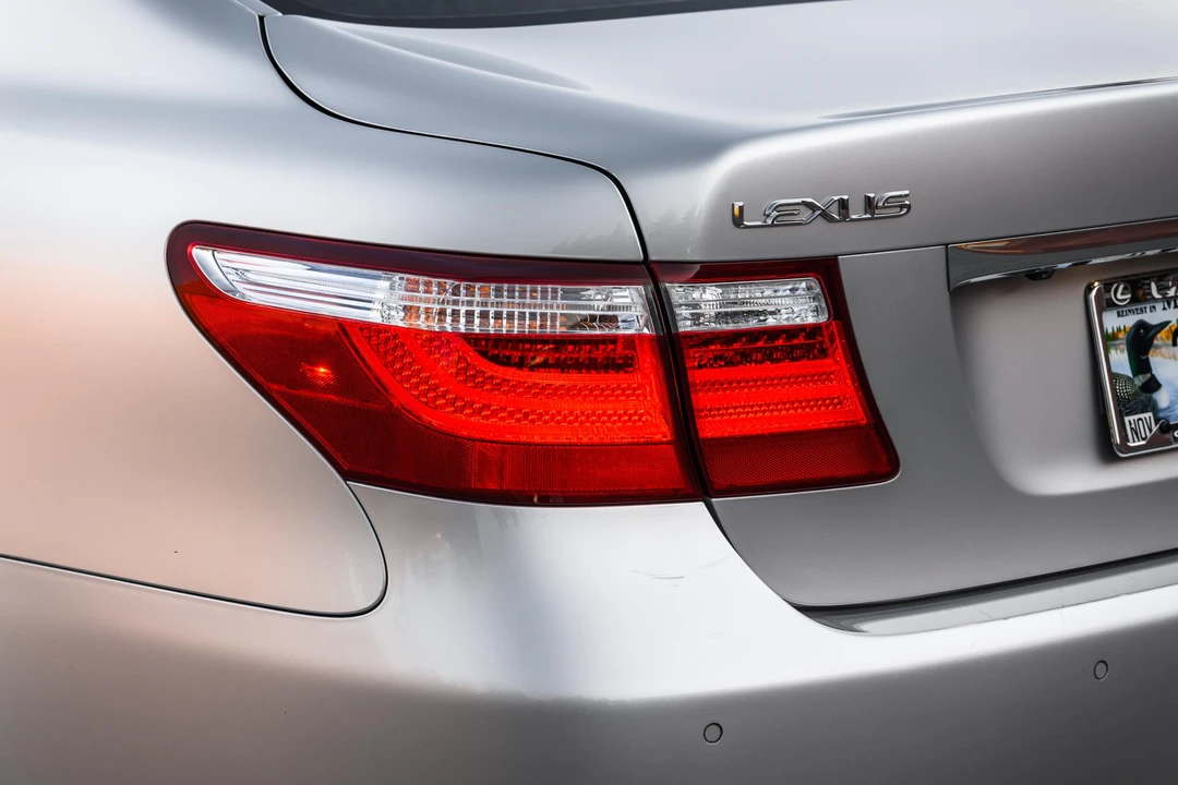 2008 Lexus LS 4th Gen - Image 30 of 31