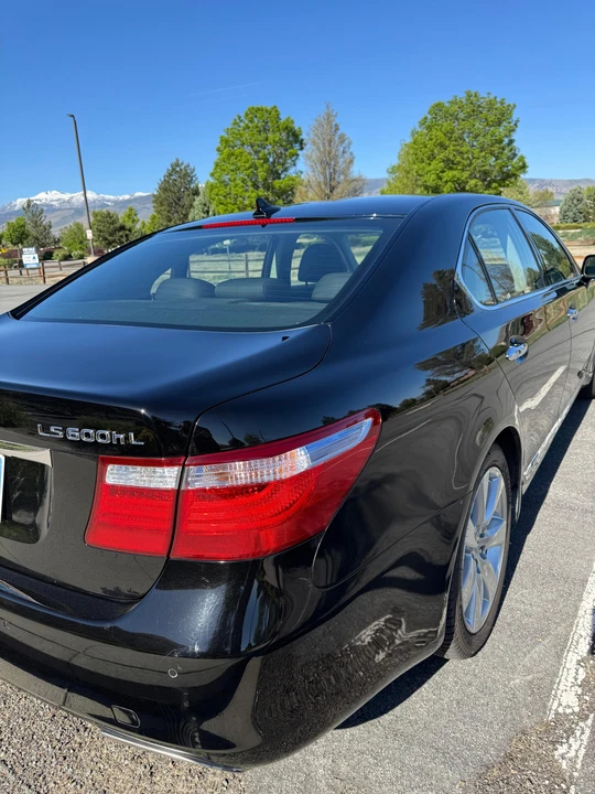 2008 Lexus LS 4th Gen - Image 26 of 31