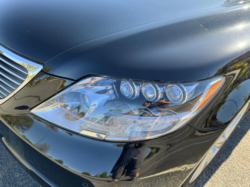 2008 Lexus LS 4th Gen - Image 18 of 31