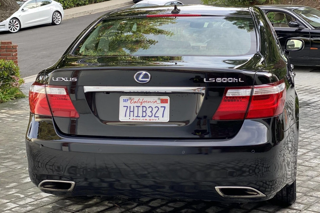 2008 Lexus LS 4th Gen - Image 6 of 6