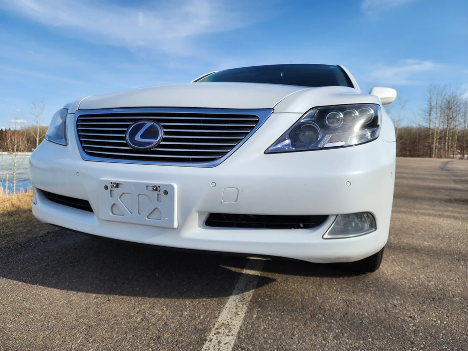 2008 Lexus LS 4th Gen - Image 8 of 31