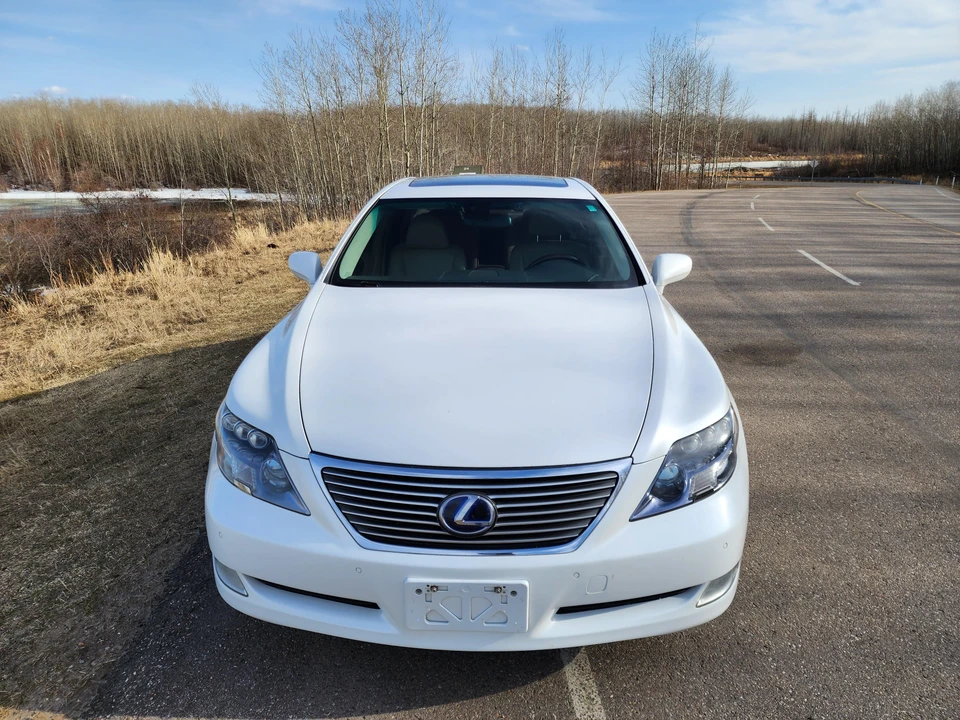 2008 Lexus LS 4th Gen - Image 6 of 31