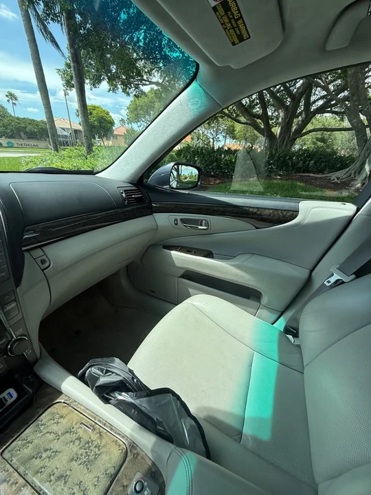 2008 Lexus LS 4th Gen - Image 4 of 17