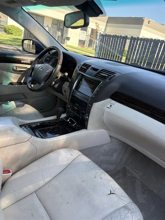 2008 Lexus LS 4th Gen - Image 12 of 12