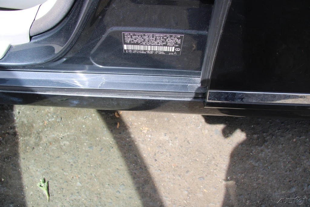 2008 Lexus LS 4th Gen - Image 13 of 21