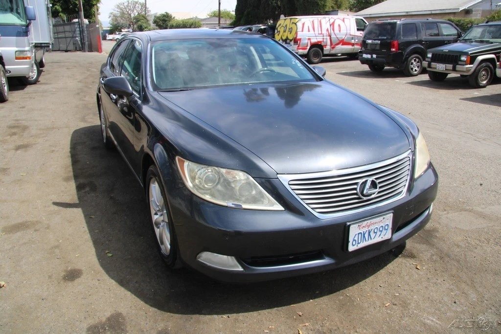 2008 Lexus LS 4th Gen - Image 10 of 21