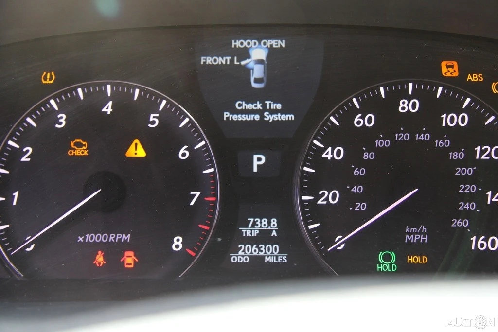 2008 Lexus LS 4th Gen - Image 18 of 21