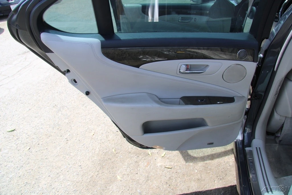 2008 Lexus LS 4th Gen - Image 21 of 21