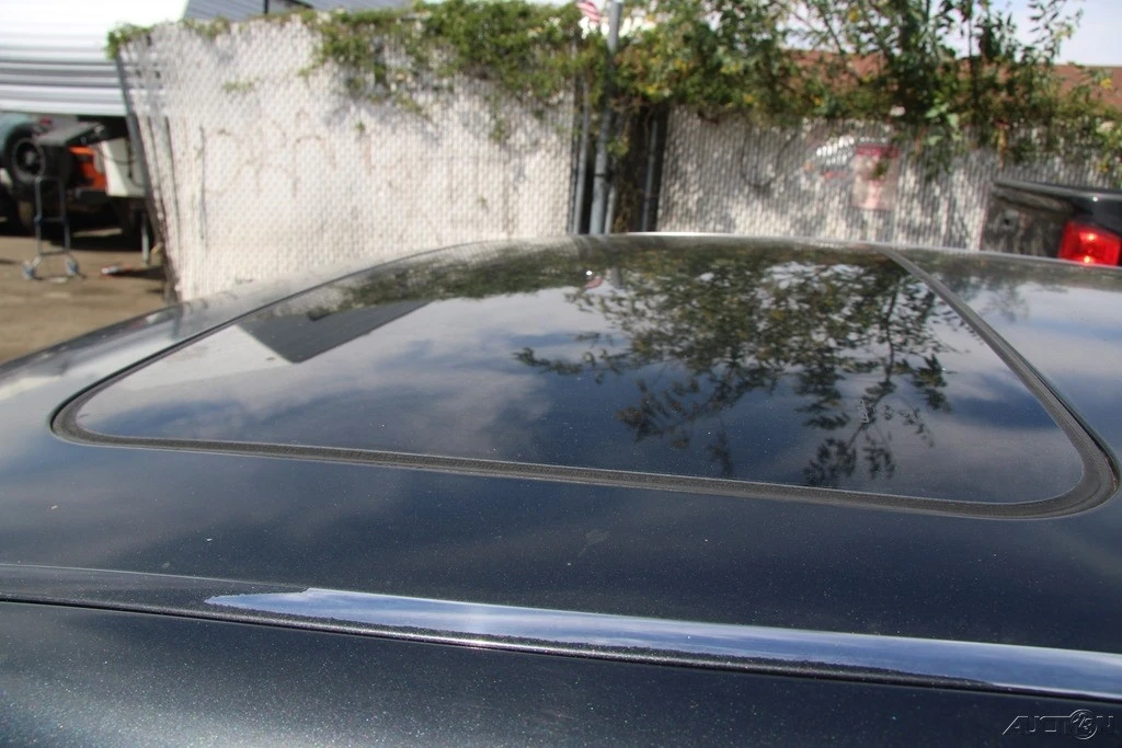 2008 Lexus LS 4th Gen - Image 12 of 21