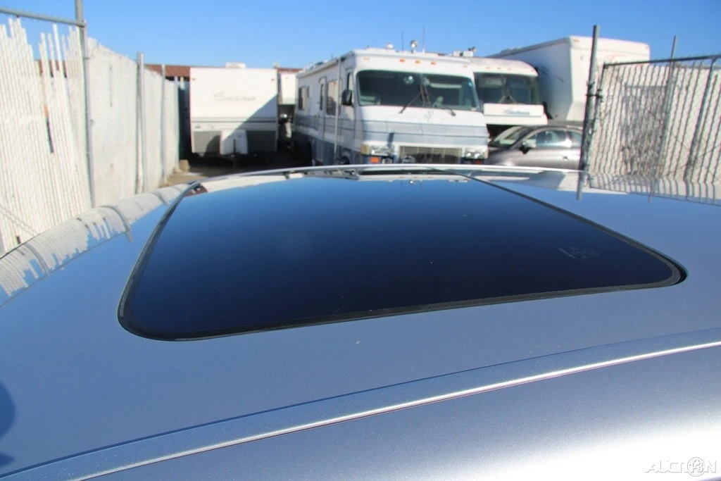 2008 Lexus LS 4th Gen - Image 10 of 21