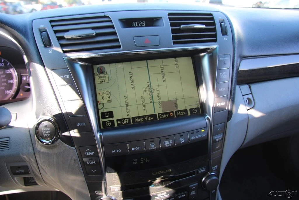2008 Lexus LS 4th Gen - Image 17 of 21
