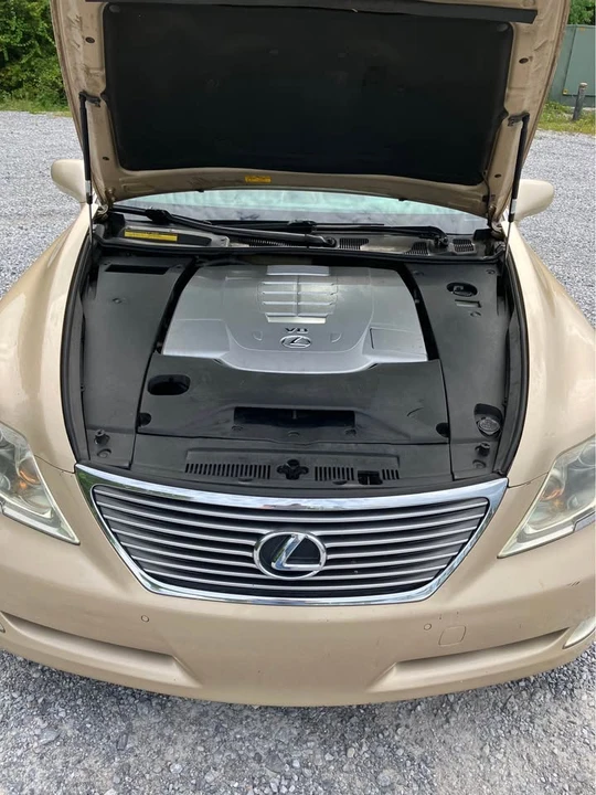 2008 Lexus LS 4th Gen - Image 5 of 12
