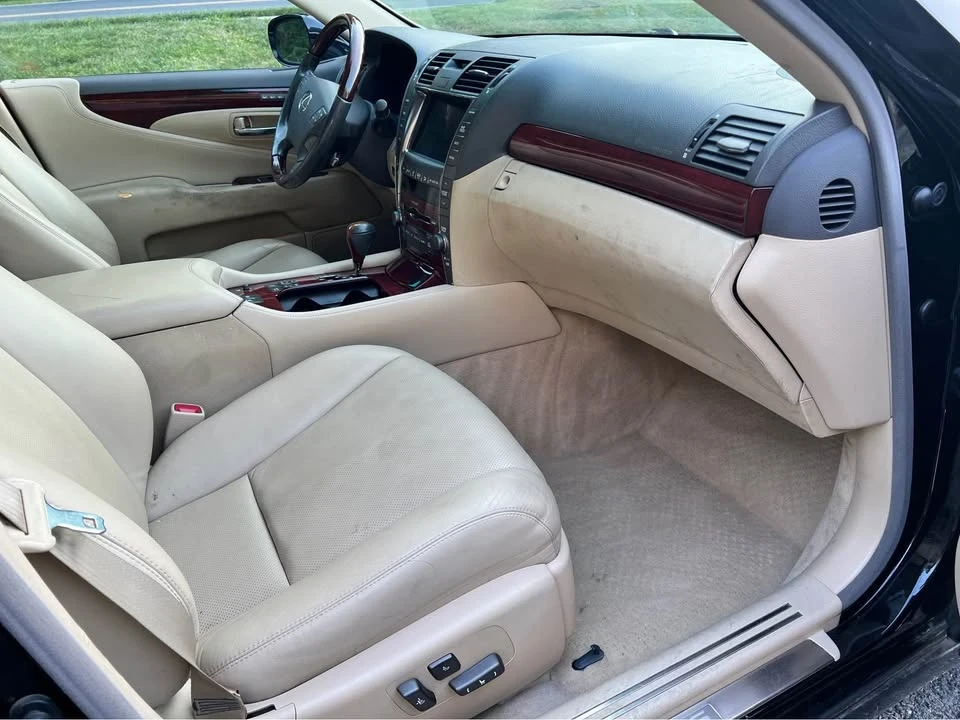 2008 Lexus LS 4th Gen - Image 10 of 20