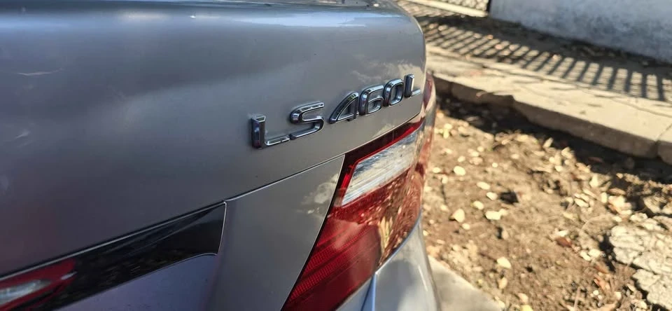 2008 Lexus LS 4th Gen - Image 4 of 9