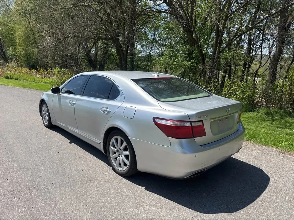 2008 Lexus LS 4th Gen - Image 2 of 8