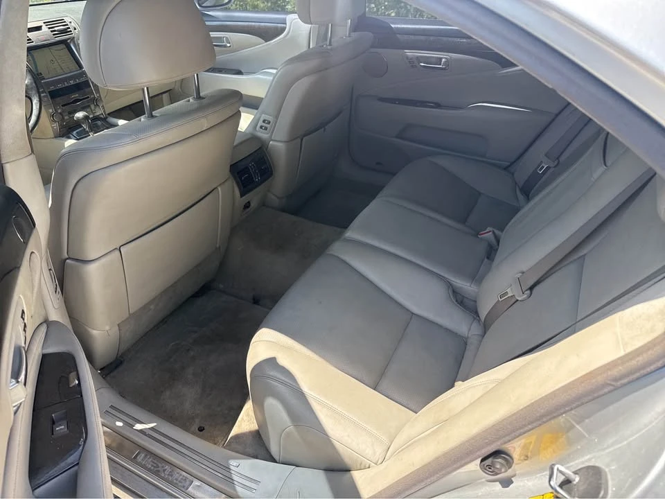 2008 Lexus LS 4th Gen - Image 7 of 8