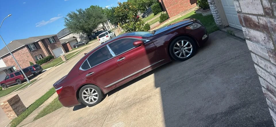 2008 Lexus LS 4th Gen - Image 3 of 10