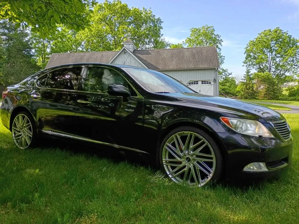 2008 Lexus LS 4th Gen - Image 14 of 20