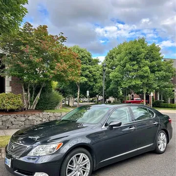 2008 Lexus LS 460 L Sedan 4D