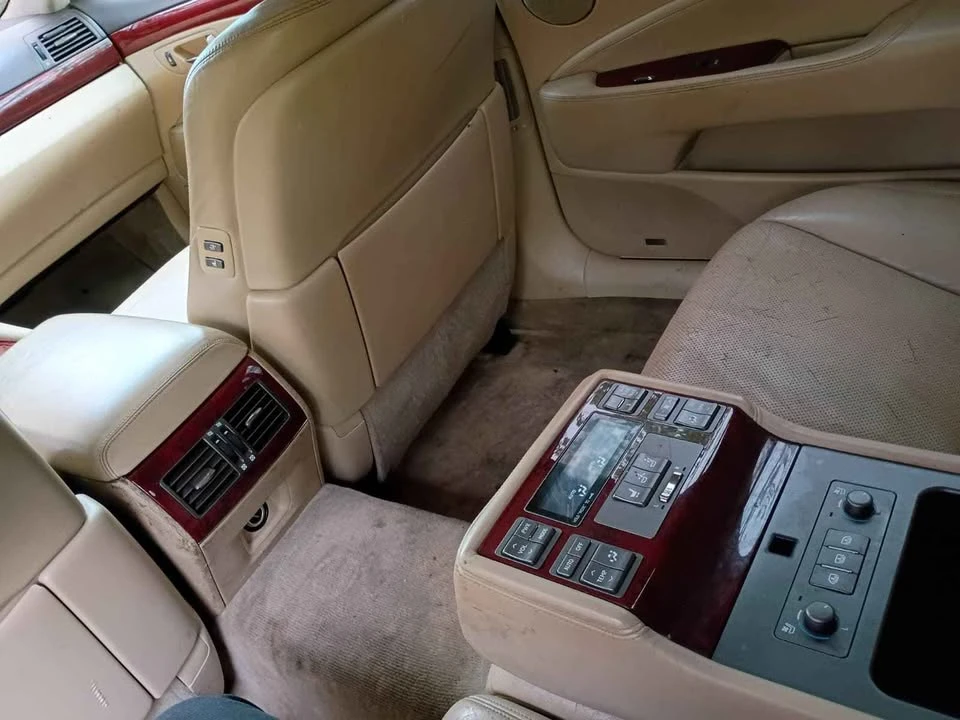 2008 Lexus LS 4th Gen - Image 8 of 20