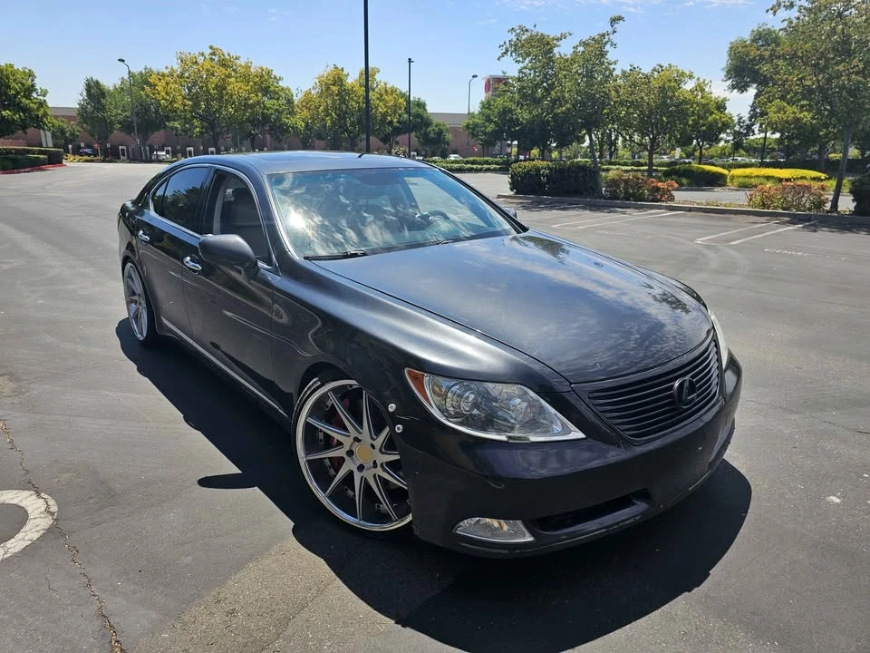 2008 Lexus LS 4th Gen - Image 6 of 15
