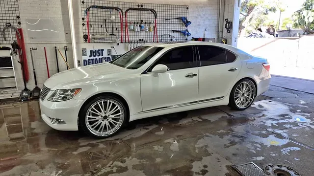 2008 Lexus LS 460 L Sedan 4D