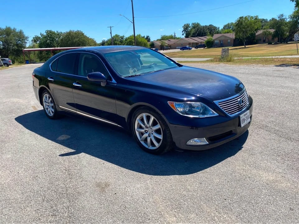 2008 Lexus LS 4th Gen - Image 2 of 9