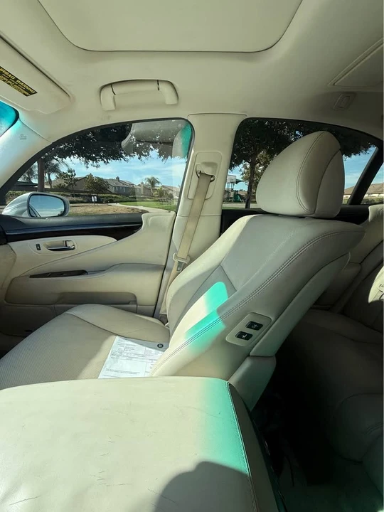 2008 Lexus LS 4th Gen - Image 8 of 11