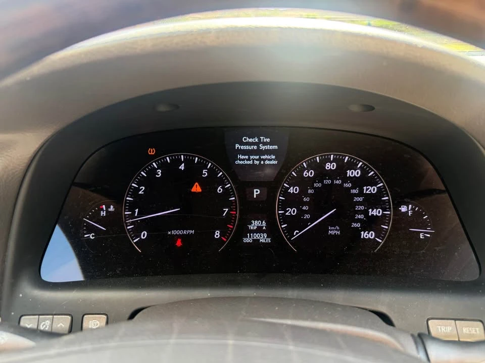 2008 Lexus LS 4th Gen - Image 7 of 11