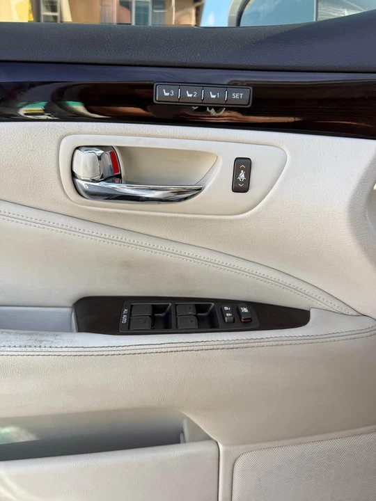 2008 Lexus LS 4th Gen - Image 11 of 11