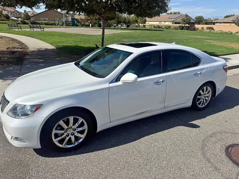 2008 Lexus LS 460 L Sedan 4D