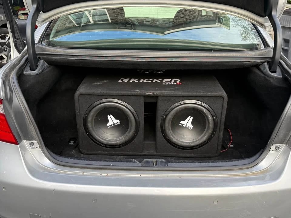 2008 Lexus LS 4th Gen - Image 7 of 14