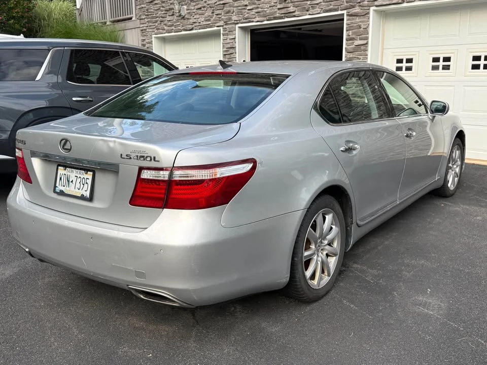 2008 Lexus LS 4th Gen - Image 4 of 14