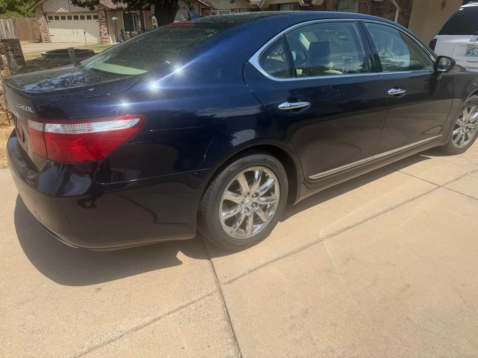2008 Lexus LS 4th Gen - Image 5 of 6