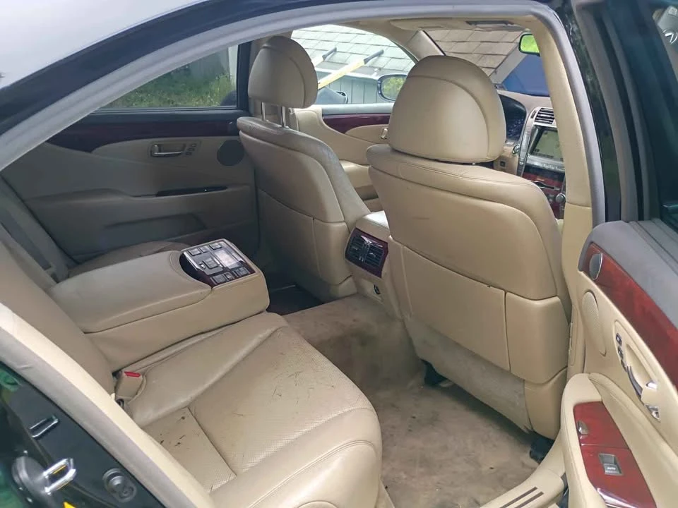2008 Lexus LS 4th Gen - Image 13 of 13