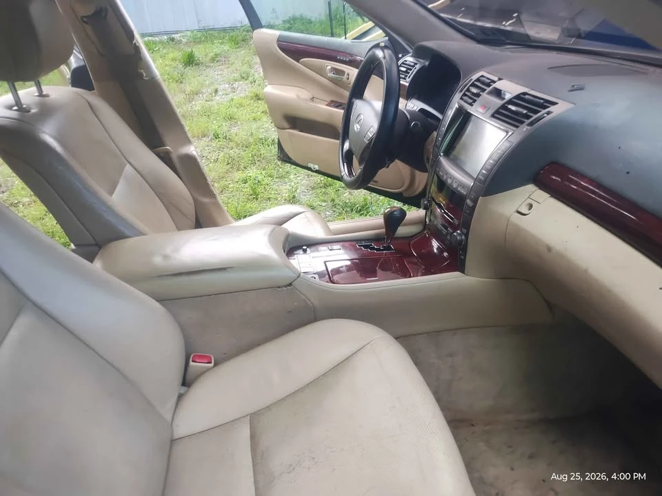 2008 Lexus LS 4th Gen - Image 7 of 13