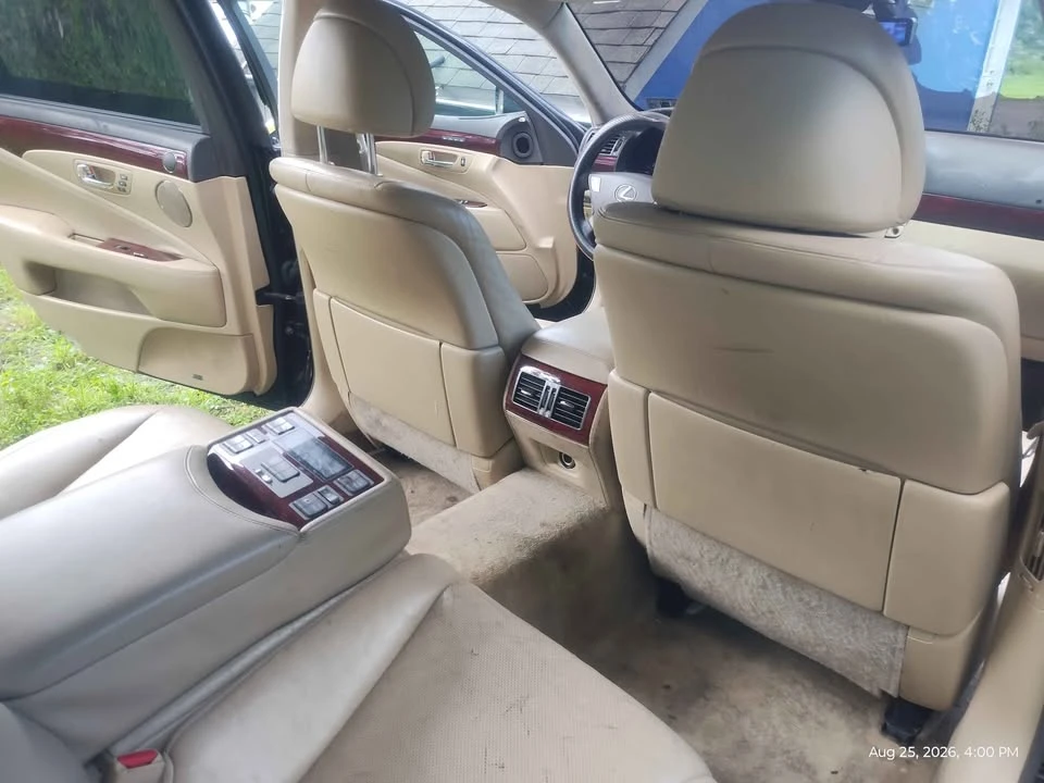 2008 Lexus LS 4th Gen - Image 8 of 13