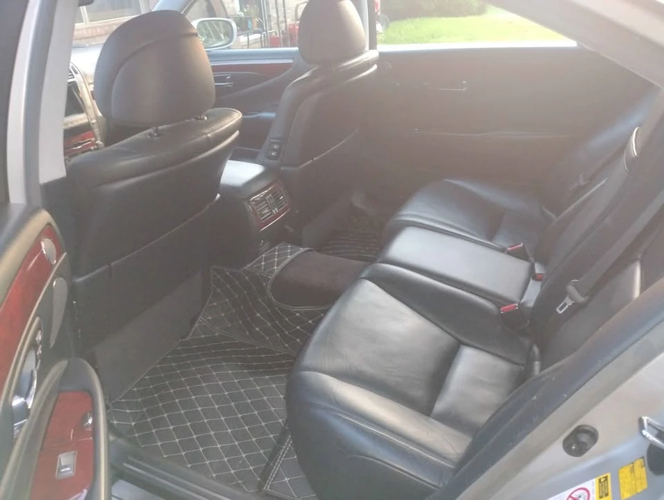 2008 Lexus LS 4th Gen - Image 3 of 6