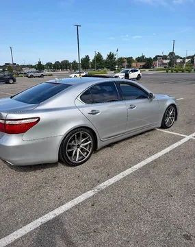 2008 Lexus LS 460 L Sedan 4D