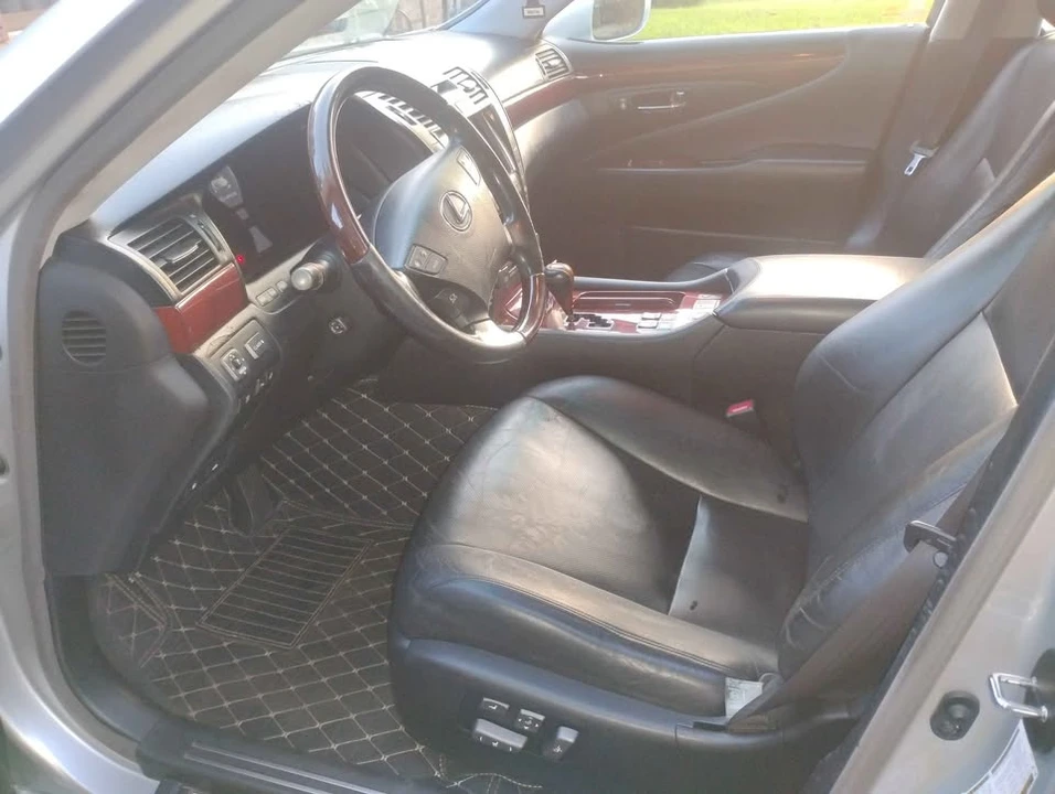 2008 Lexus LS 4th Gen - Image 2 of 6